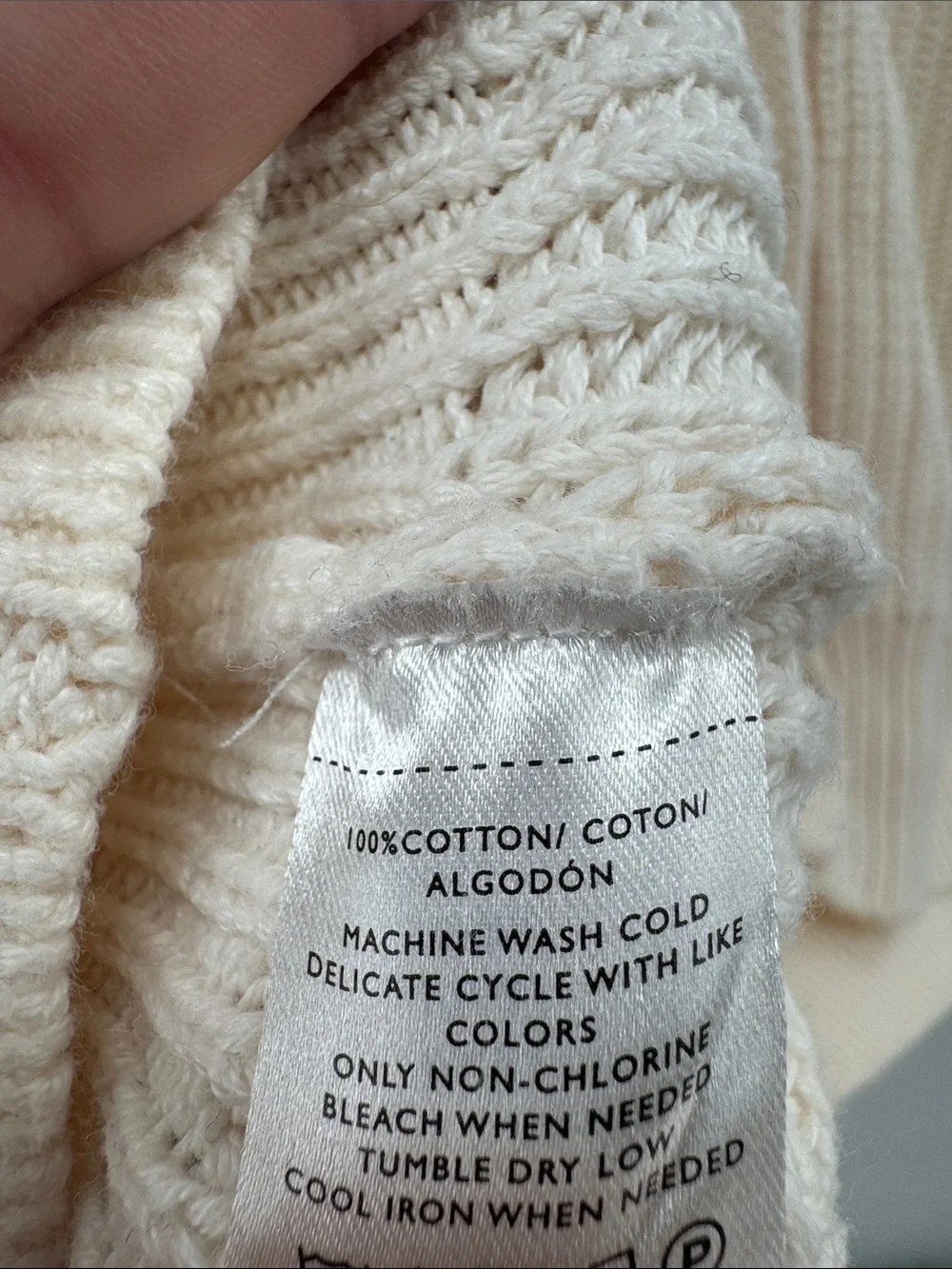 LOFT Cream Ribbed slouchy cropped cardigan S cotton casual fall winter neutral